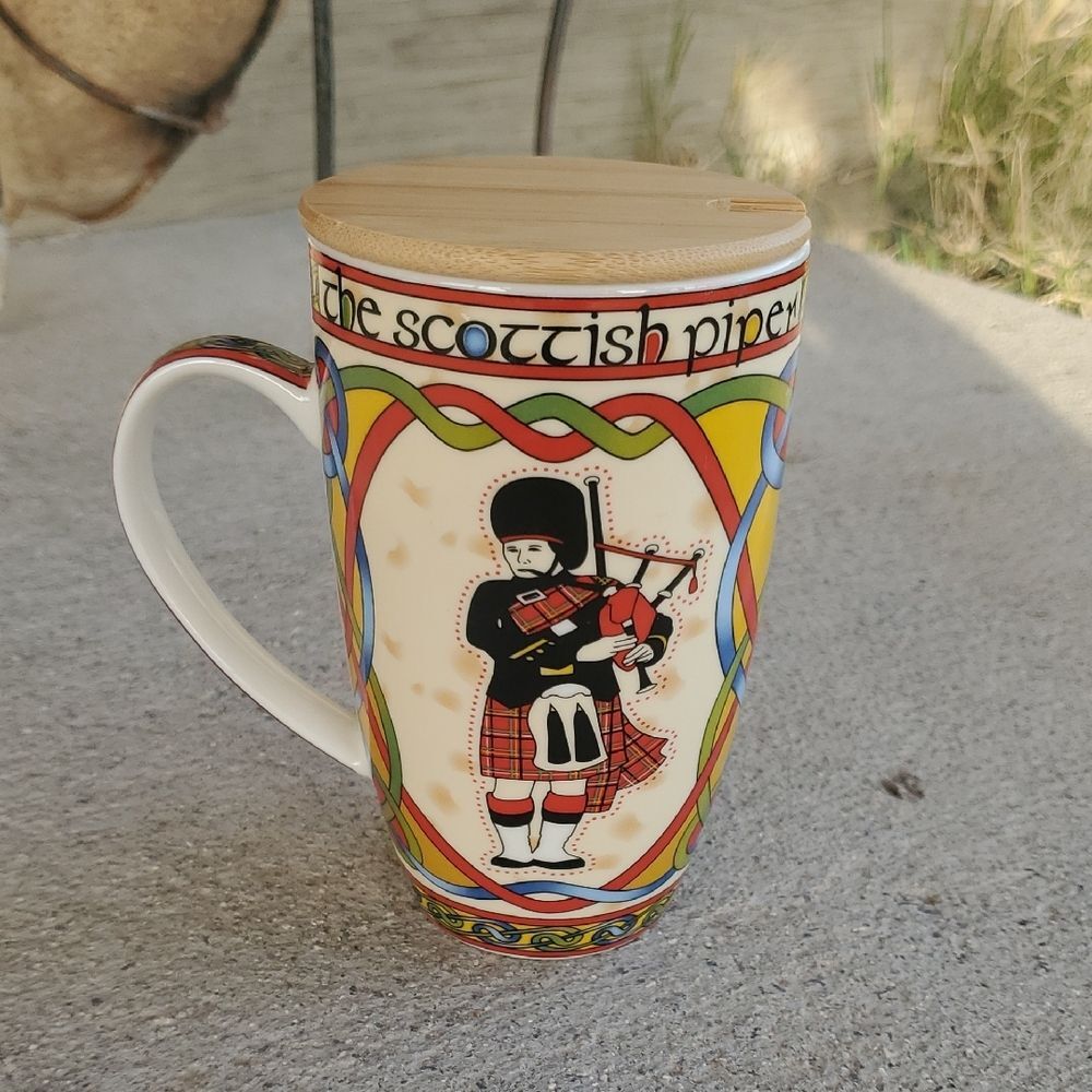 Scottish Piper Travel Mug w/ Bamboo Lid | Celtic Coffee Cup | Highland